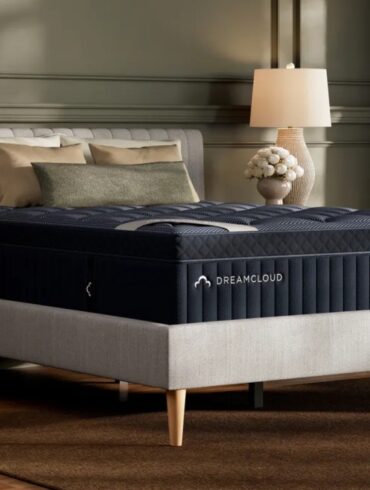dreamcloud luxe memory foam mattress review