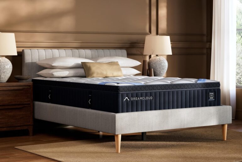 dreamcloud premier hybrid mattress review
