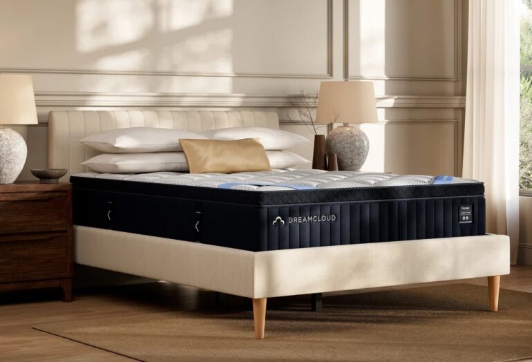 dreamcloud premier memory foam mattress review