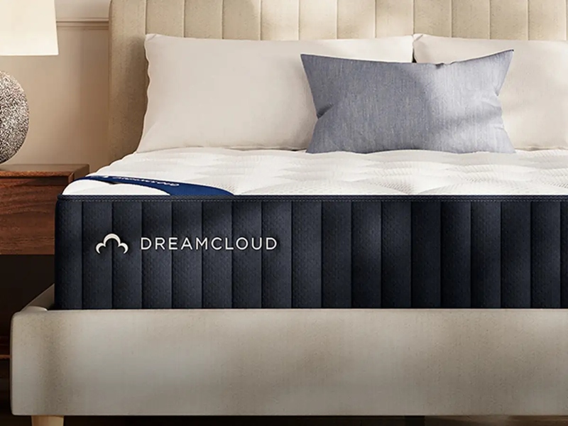 dreamcloud premier memory foam mattress
